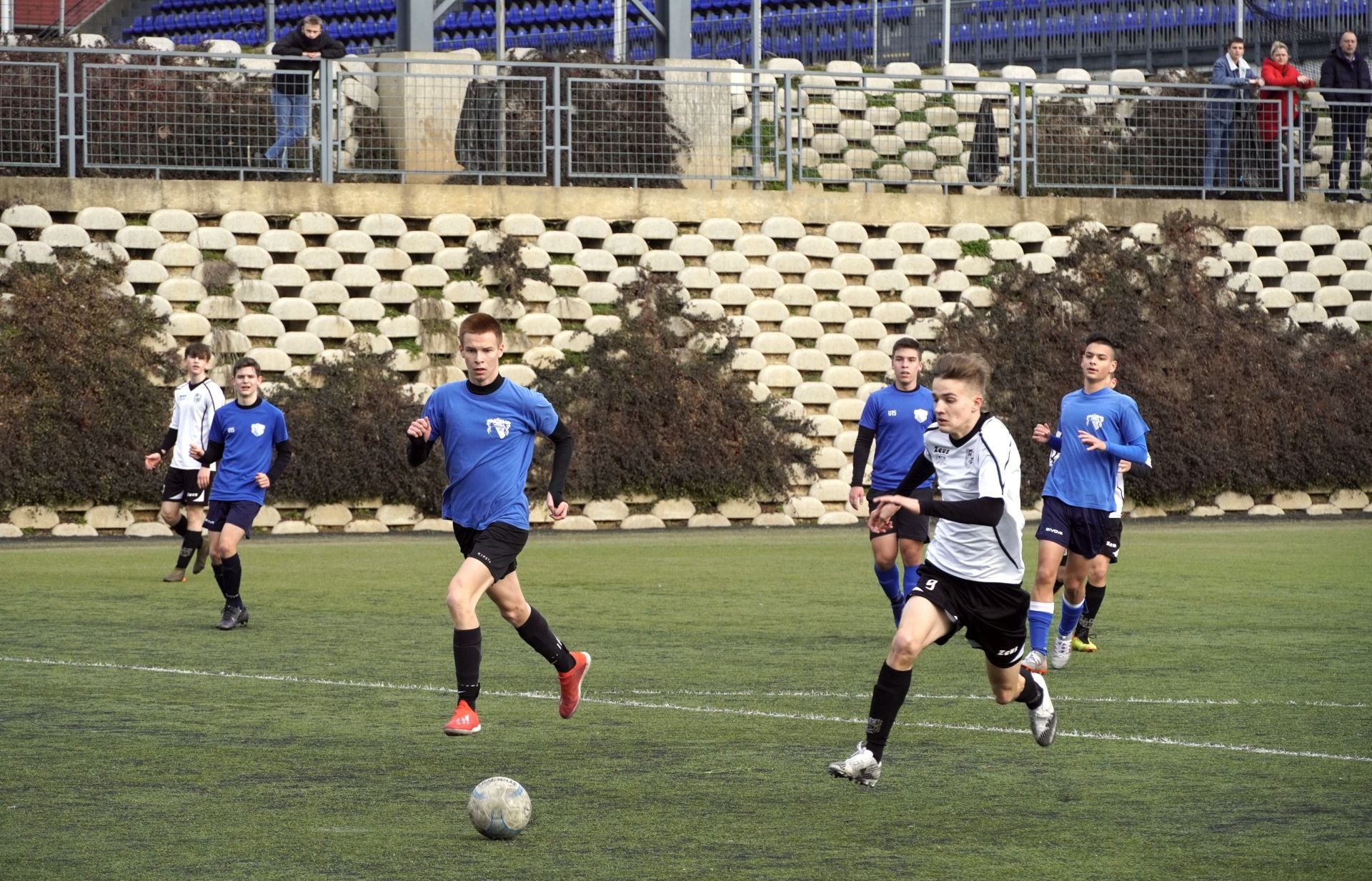 Döntetlenre mentették a meccset a fiúk a rövidzárlat után