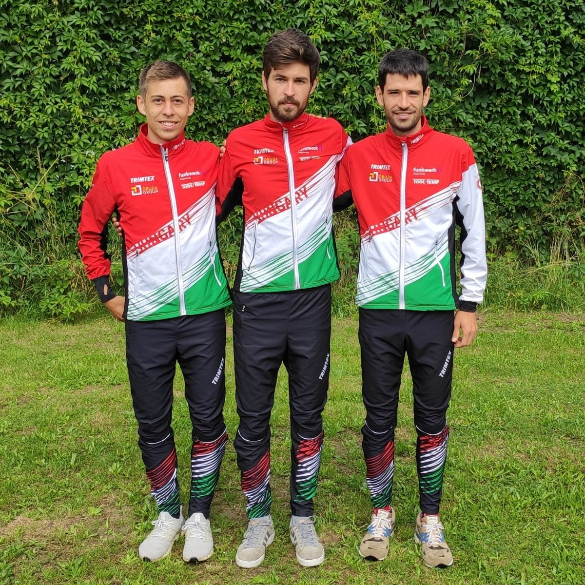 A váltó tagjai, középen Baumholczer Máté